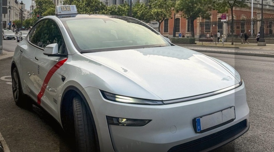 Tesla Model Y taxi eléctrico Madrid — Serkan Sezgin